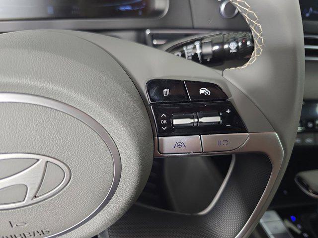 Photo of 2025 Ultimate Red Hyundai ELANTRA