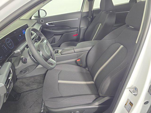 Photo of 2025 Serenity White Hyundai SONATA