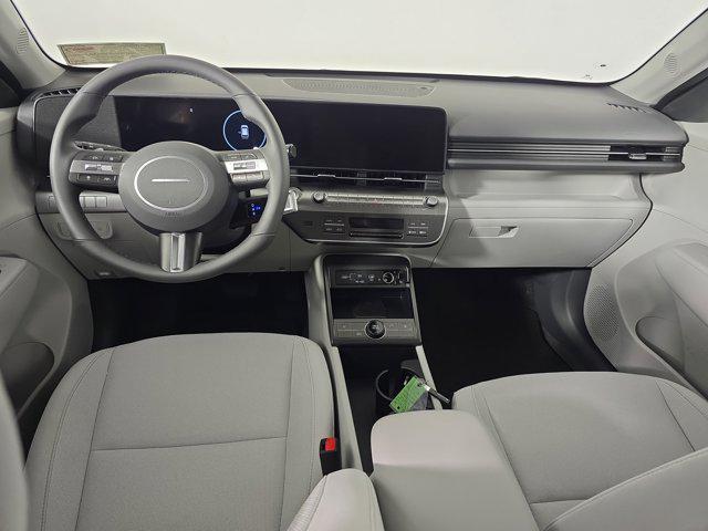 Photo of 2025 Atlas White Hyundai KONA