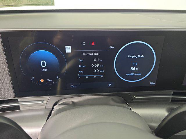 Photo of 2025 Atlas White Hyundai KONA