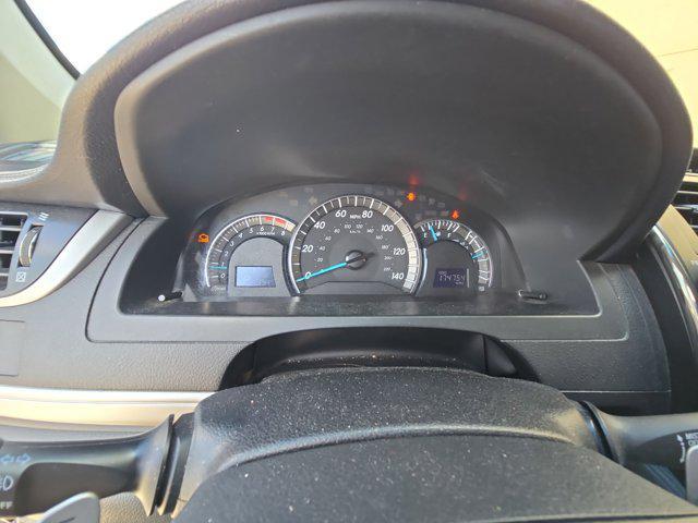 Photo of 2014 Gray Toyota Camry