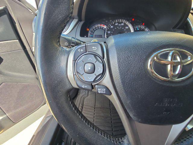 Photo of 2014 Gray Toyota Camry