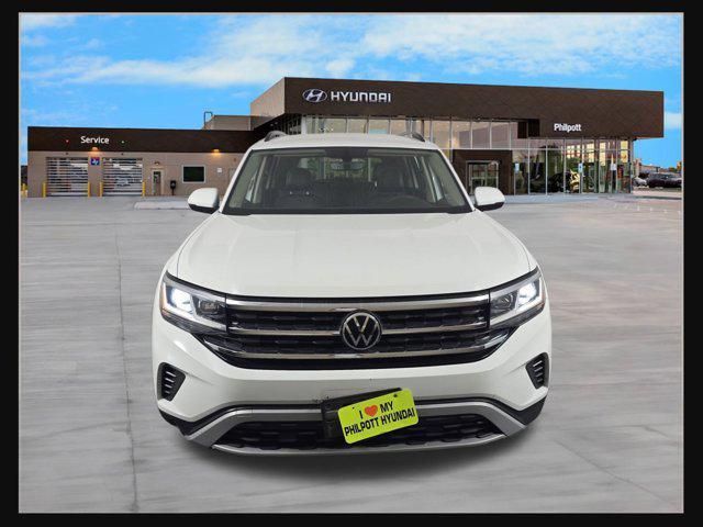 Photo of 2021 Pure White Volkswagen Atlas