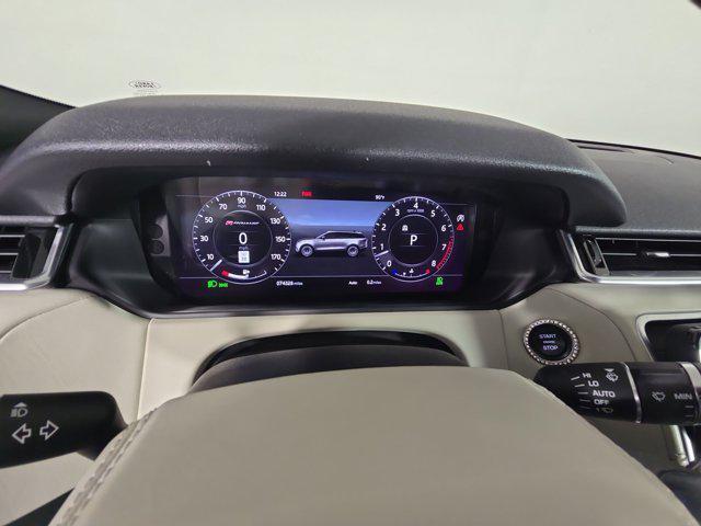 Photo of 2019 Gray Land Rover Range Rover Velar