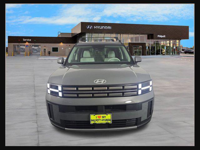 Photo of 2025 Hampton Gray Hyundai SANTA FE