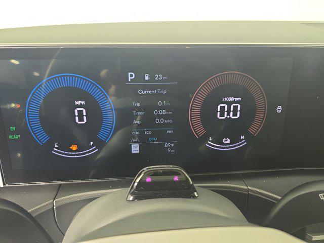 Photo of 2025 Hampton Gray Hyundai SANTA FE