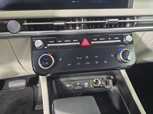 Photo of 2025 Serenity White Pearl Hyundai TUCSON