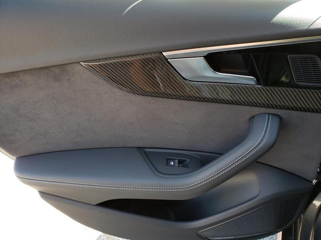 Photo of 2025 Daytona Gray Pearl Effect Audi A5 Sportback