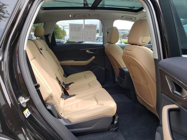 Photo of 2025 Tamarind Brown Metallic Audi Q7