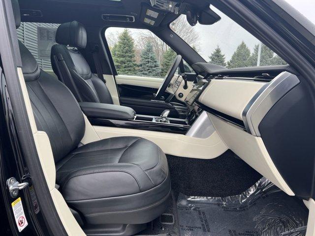 Photo of 2023 Santorini Black Land Rover Range Rover