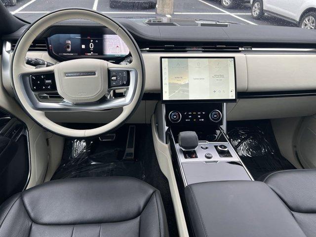 Photo of 2023 Santorini Black Land Rover Range Rover