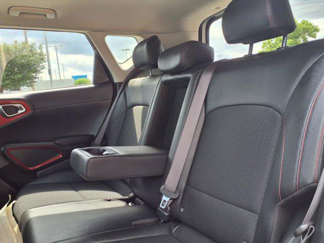 Photo of 2023 Gravity Gray Kia Soul
