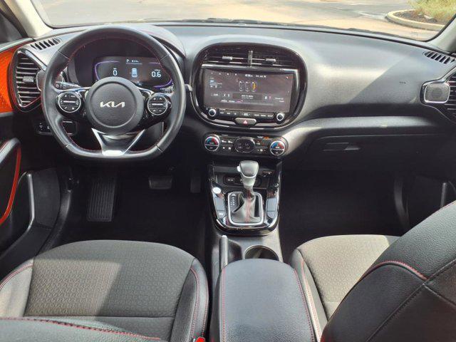 Photo of 2023 Gravity Gray Kia Soul