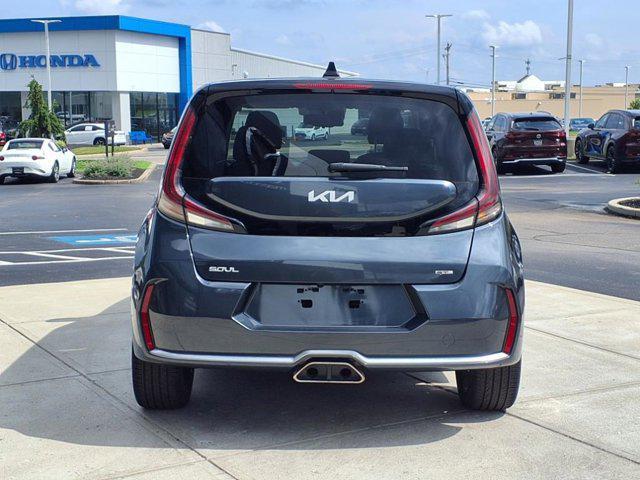 Photo of 2023 Gravity Gray Kia Soul