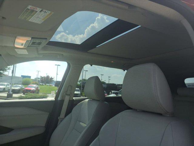 Photo of 2022 Scarlet Ember Tintcoat Nissan Rogue