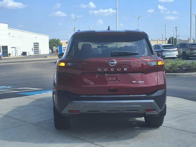 Photo of 2022 Scarlet Ember Tintcoat Nissan Rogue