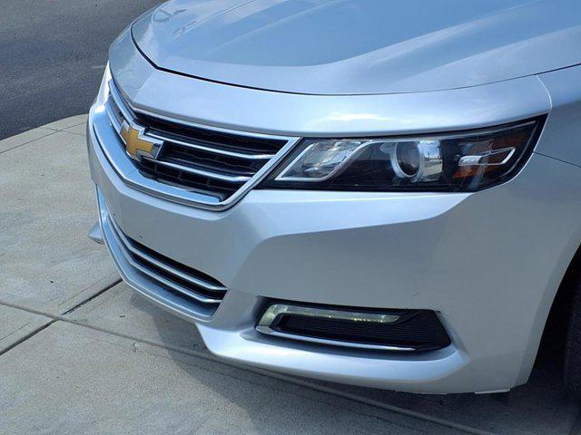 Photo of 2018 Silver Ice Metallic Chevrolet Impala