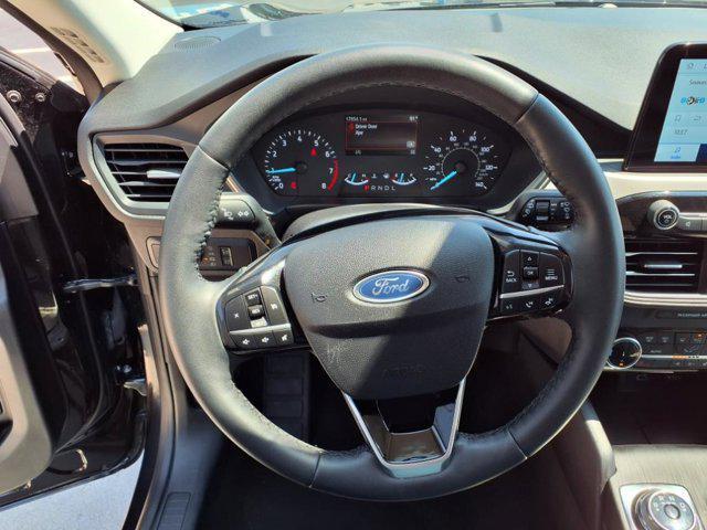 Photo of 2022 Agate Black Metallic Ford Escape