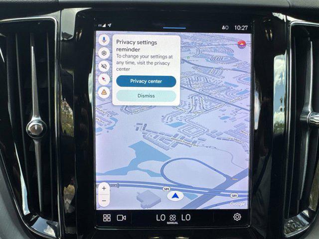 Photo of 2022 Pine Grey Metallic Volvo XC60