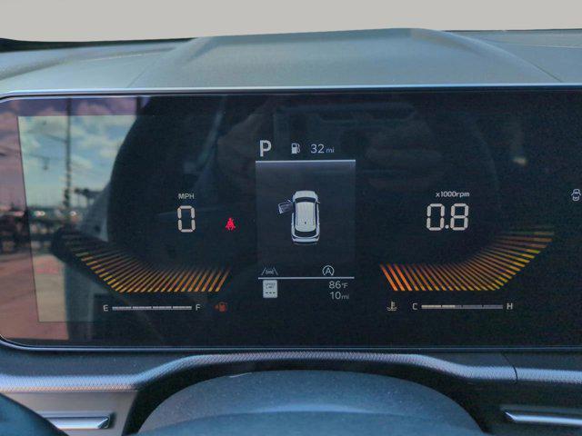 Photo of 2026 Glacial White Pearl Kia Sportage