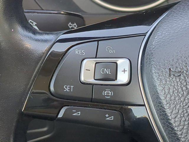 Photo of 2019 Platinum Gray Metallic Volkswagen Tiguan