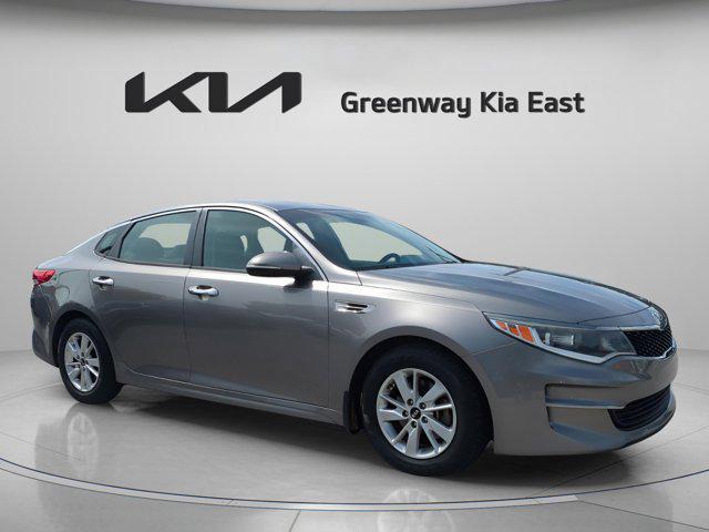Photo of 2016 Titanium Gray Kia Optima