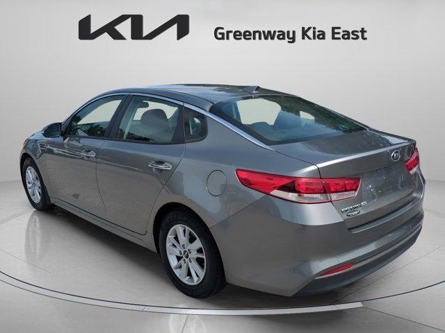 Photo of 2016 Titanium Gray Kia Optima