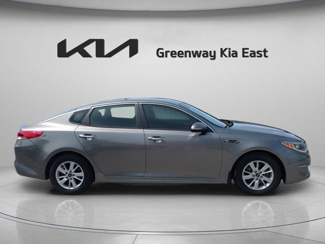 Photo of 2016 Titanium Gray Kia Optima