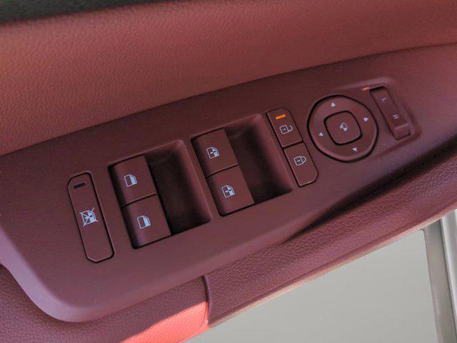 Photo of 2026 Wolf Gray Kia Sportage