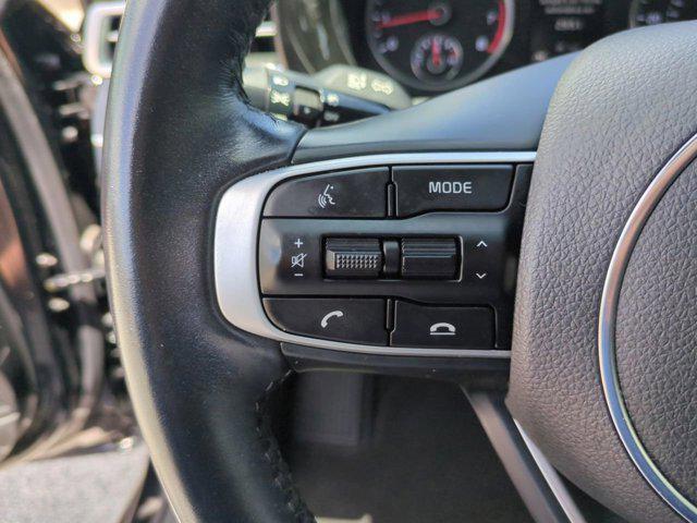 Photo of 2024 Ebony Black Kia K5