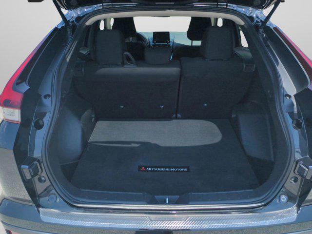Photo of 2022 Labrador Black Pearl Mitsubishi Eclipse Cross