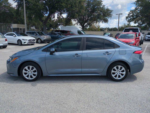 Photo of 2022 Celestite Toyota Corolla