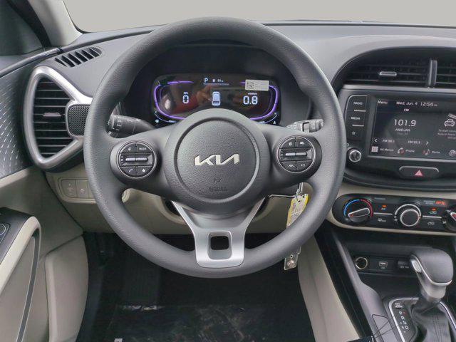 Photo of 2025 Gravity Gray Kia Soul