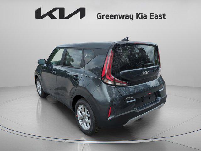 Photo of 2025 Gravity Gray Kia Soul