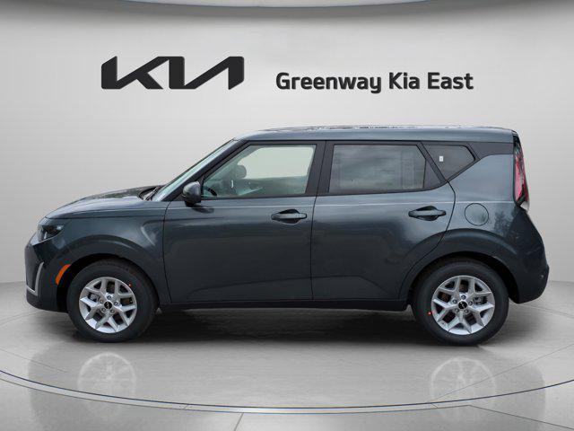 Photo of 2025 Gravity Gray Kia Soul
