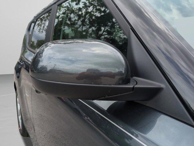 Photo of 2025 Gravity Gray Kia Soul