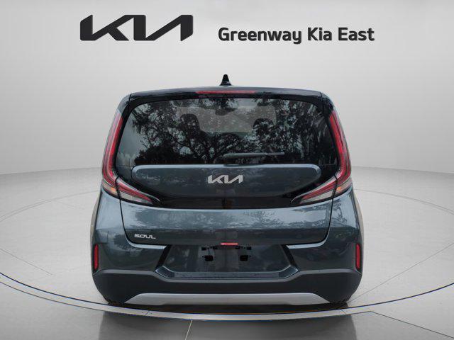 Photo of 2025 Gravity Gray Kia Soul