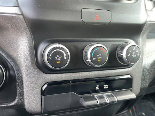 Photo of 2022 Granite Crystal Metallic Clearcoat RAM 1500