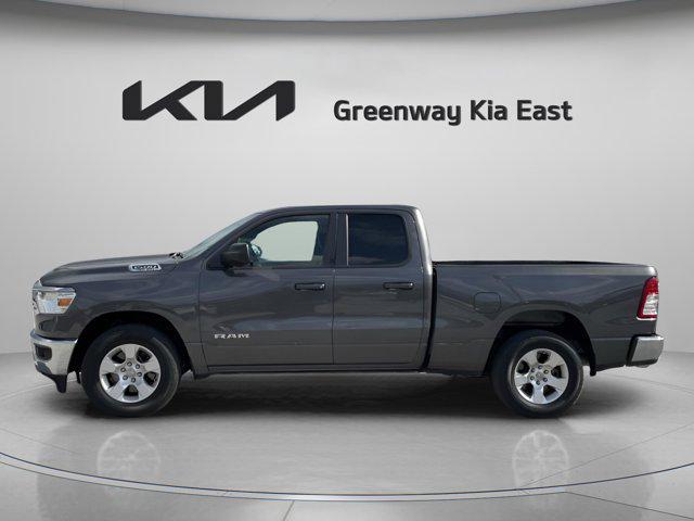 Photo of 2022 Granite Crystal Metallic Clearcoat RAM 1500