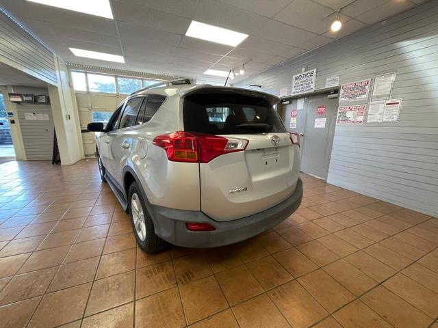 Photo of 2013 Classic Silver Metallic Toyota RAV4
