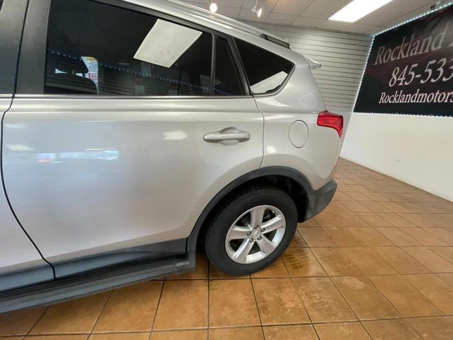 Photo of 2013 Classic Silver Metallic Toyota RAV4