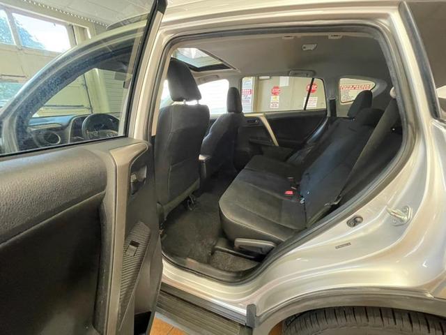 Photo of 2013 Classic Silver Metallic Toyota RAV4