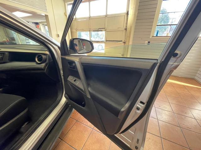 Photo of 2013 Classic Silver Metallic Toyota RAV4