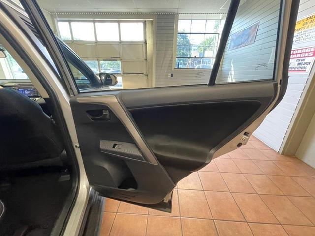 Photo of 2013 Classic Silver Metallic Toyota RAV4