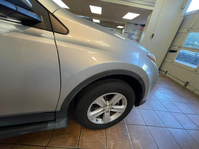 Photo of 2013 Classic Silver Metallic Toyota RAV4