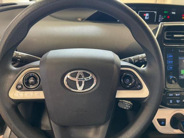 Photo of 2016 GREY Toyota Prius