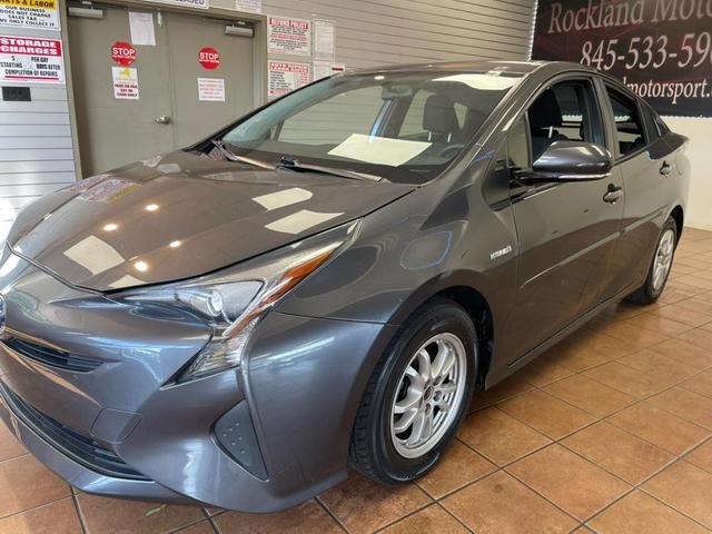 Photo of 2016 GREY Toyota Prius