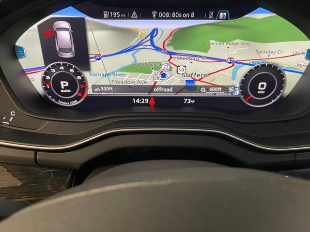 Photo of 2018 Florett Silver Metallic Audi Q5