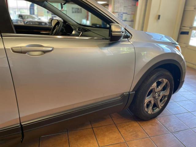 Photo of 2018 Lunar Silver Metallic Honda CR-V