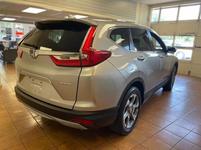 Photo of 2018 Lunar Silver Metallic Honda CR-V